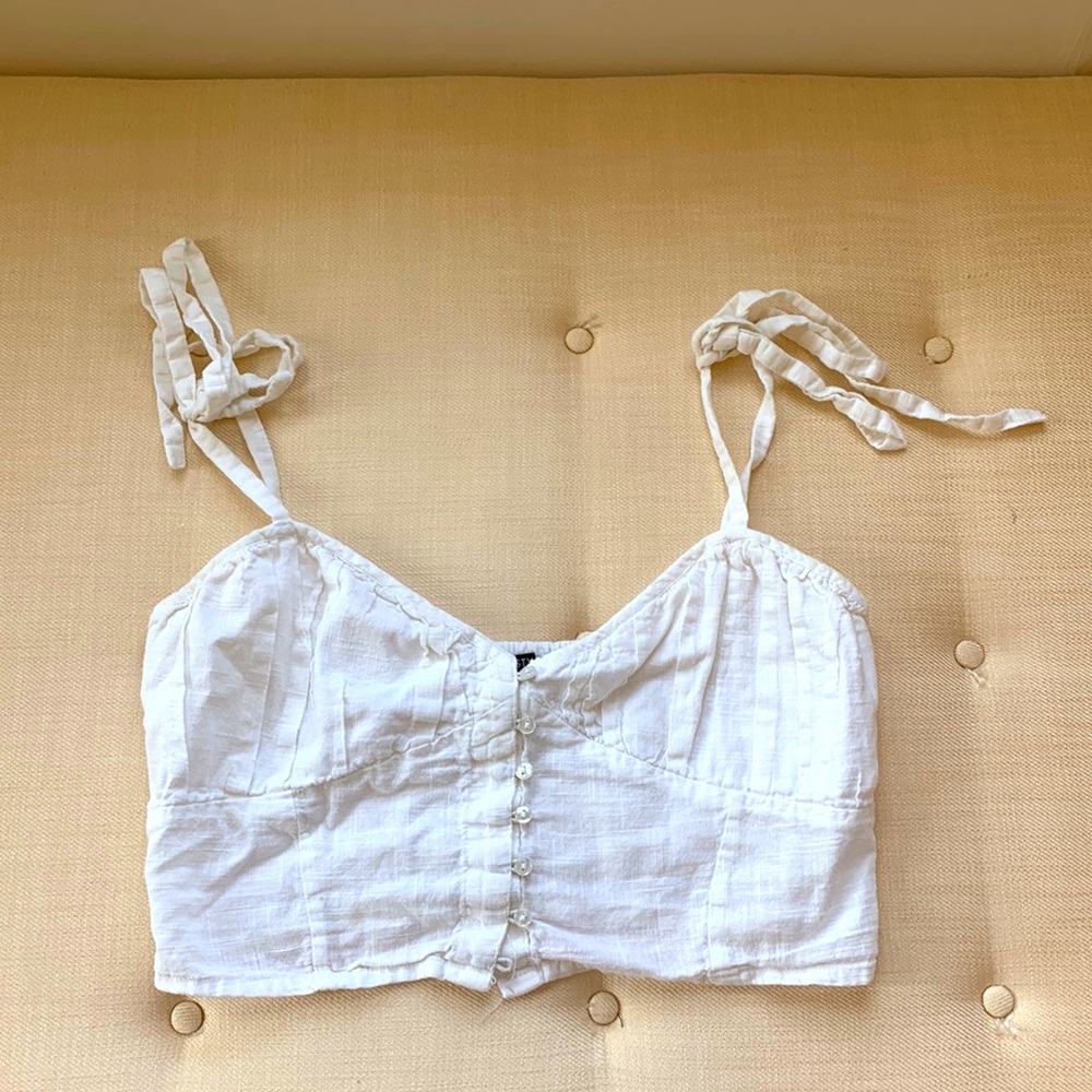Tie strap linen crop top